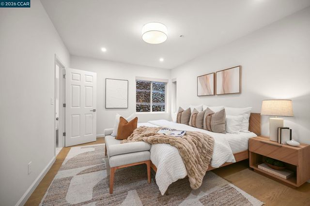 1 Oakview Terrace, Orinda, CA 94563