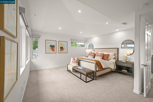 1 Oakview Terrace, Orinda, CA 94563
