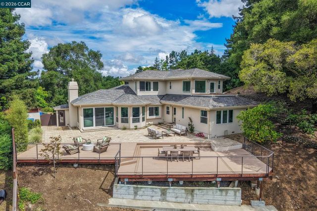 1 Oakview Terrace, Orinda, CA 94563