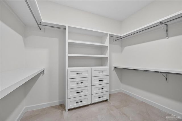 5116 W Burberry Street, Edinburg, TX 78541