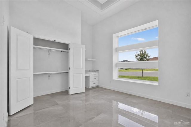 5116 W Burberry Street, Edinburg, TX 78541