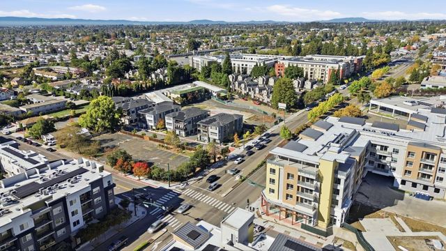 490 Trace Lane, Hayward, CA 94544