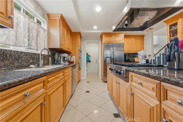 24409 Neece, Torrance, CA 90505