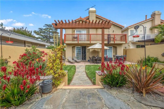 24409 Neece, Torrance, CA 90505