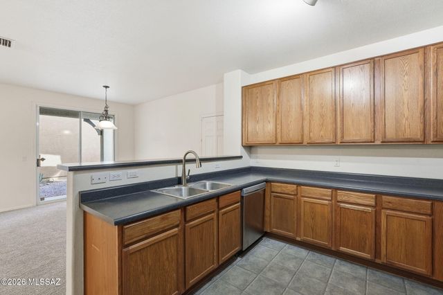 2727 N Saramano Lane, Tucson, AZ 85712