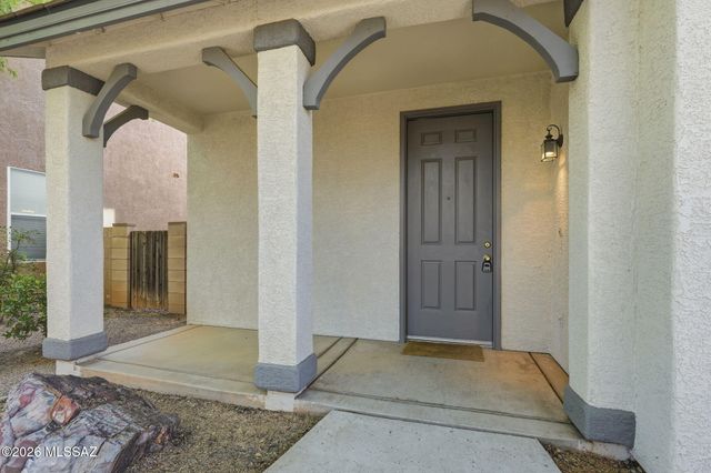 2727 N Saramano Lane, Tucson, AZ 85712