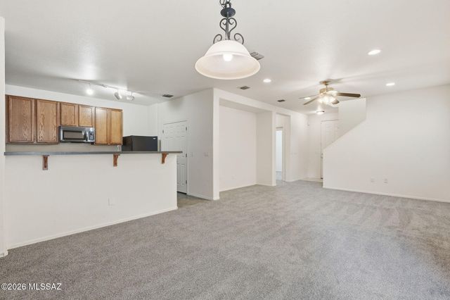 2727 N Saramano Lane, Tucson, AZ 85712