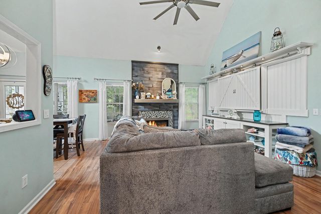 505 Pointe Of Oaks Road, Summerville, SC 29485