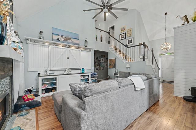 505 Pointe Of Oaks Road, Summerville, SC 29485