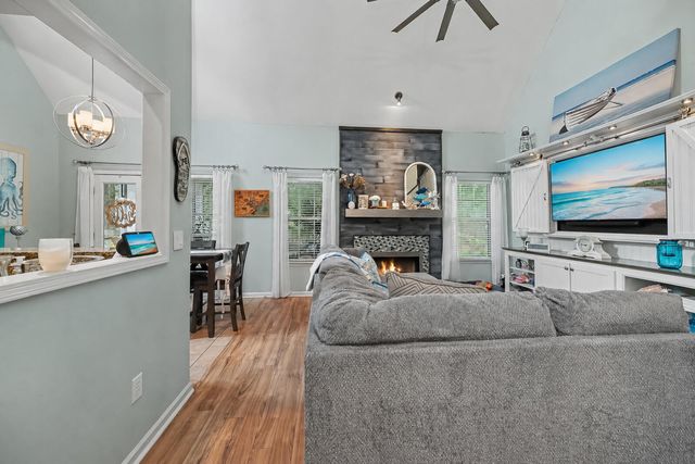 505 Pointe Of Oaks Road, Summerville, SC 29485