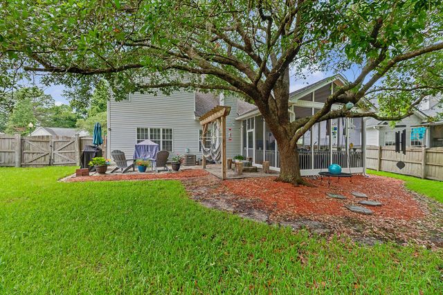 505 Pointe Of Oaks Road, Summerville, SC 29485
