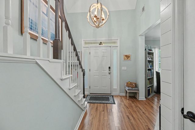 505 Pointe Of Oaks Road, Summerville, SC 29485