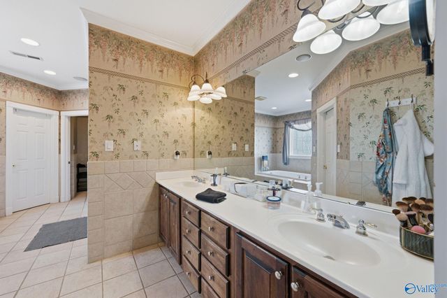 1702 Townshend Trace, Decatur, AL 35603