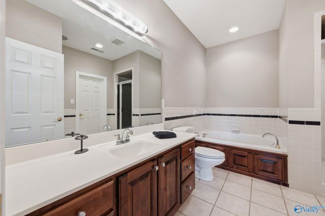 1702 Townshend Trace, Decatur, AL 35603