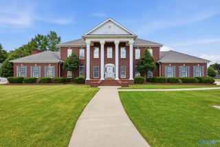 1702 Townshend Trace, Decatur, AL 35603