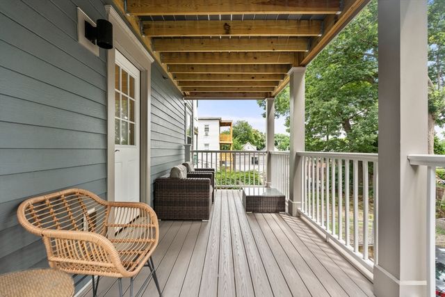 652 Hyde Park Ave. 2R, Boston, MA 02131