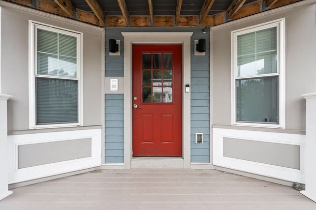 652 Hyde Park Ave. 2R, Boston, MA 02131