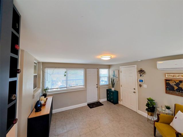 4332 9TH AVE N, St Petersburg, FL 33713