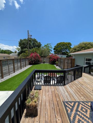 4332 9TH AVE N, St Petersburg, FL 33713