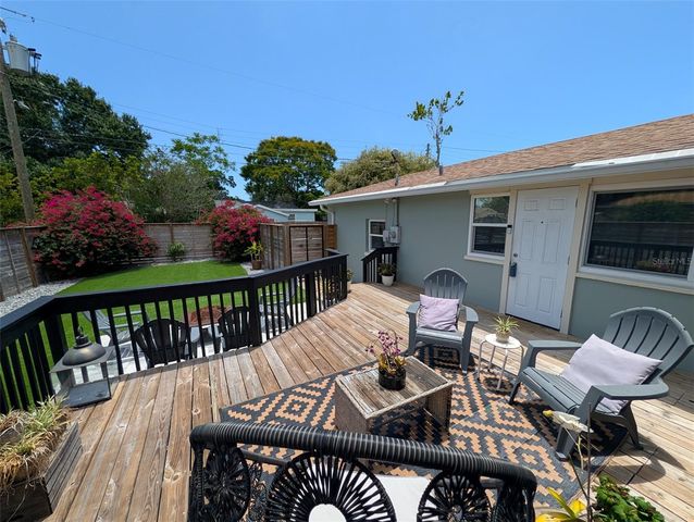 4332 9TH AVE N, St Petersburg, FL 33713