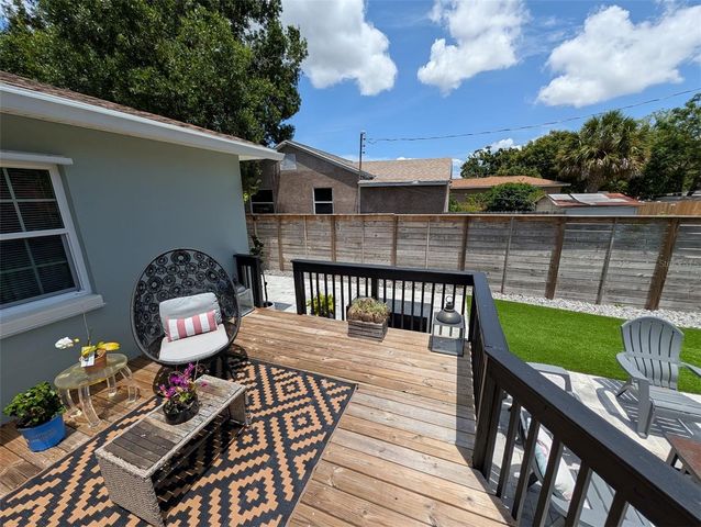 4332 9TH AVE N, St Petersburg, FL 33713