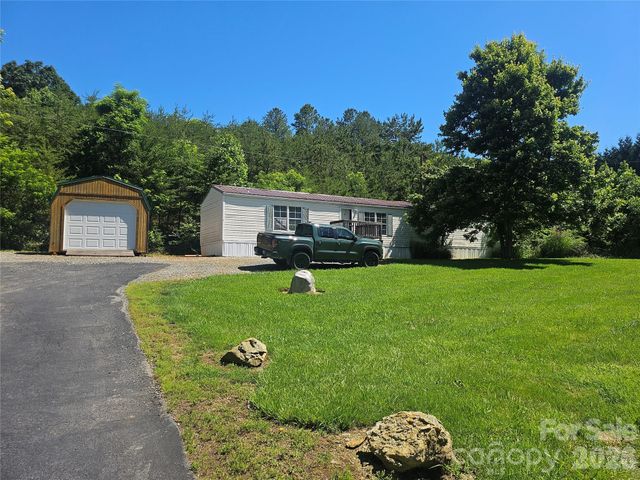 8 Mountain View Road, Weaverville, NC 28787