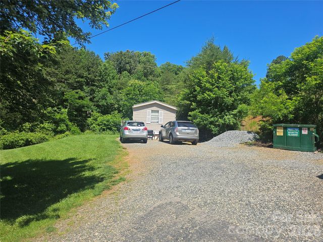 8 Mountain View Road, Weaverville, NC 28787