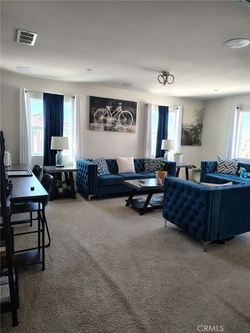 38226 Chapelle, Palmdale, CA 93552