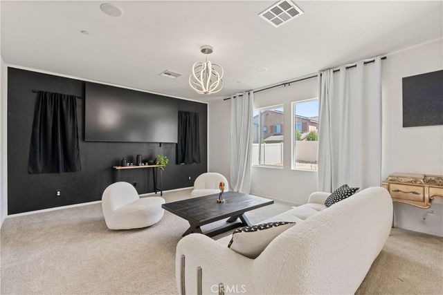 38226 Chapelle, Palmdale, CA 93552