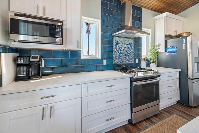 1649 County Road 299, Sargent, TX 77414