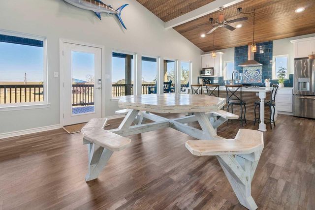 1649 County Road 299, Sargent, TX 77414