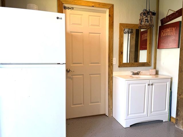 1649 County Road 299, Sargent, TX 77414