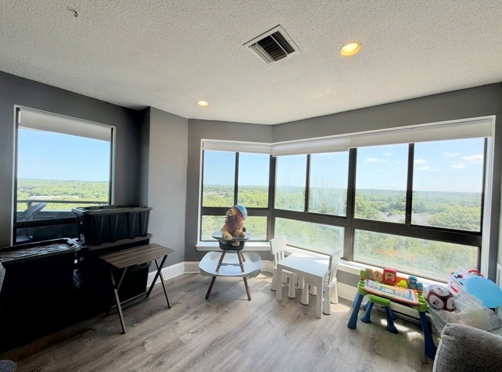 200 Burhkall 710, Weymouth, MA 02190