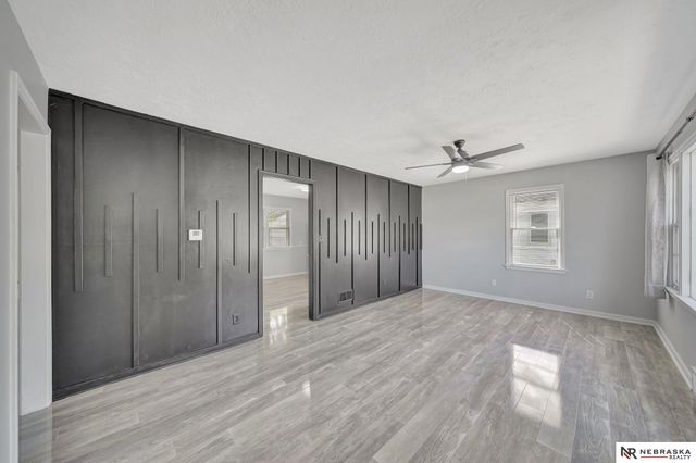 228 S 19th Street, Beatrice, NE 68310