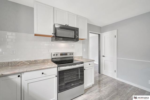 228 S 19th Street, Beatrice, NE 68310