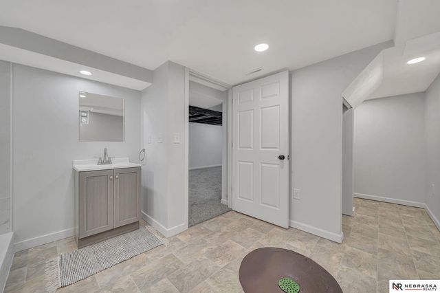 228 S 19th Street, Beatrice, NE 68310