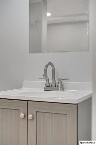 228 S 19th Street, Beatrice, NE 68310