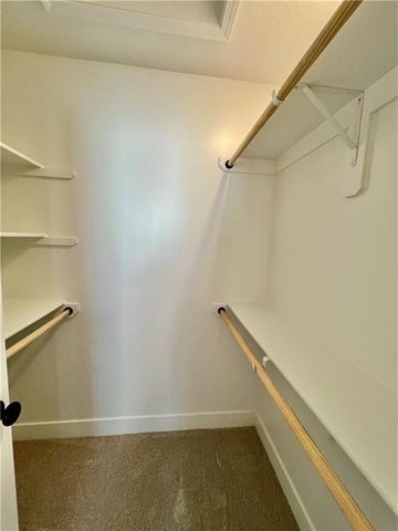 1929 Longview Drive, Liberty, MO 64068