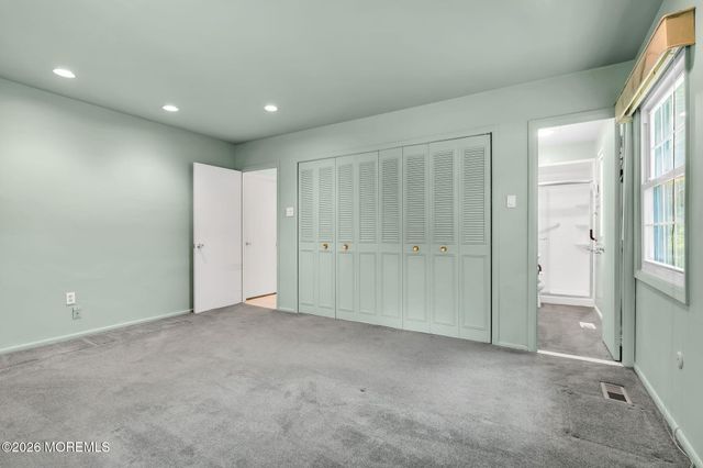 4 Knox Lane, Manalapan, NJ 07726