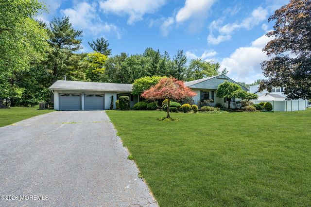 4 Knox Lane, Manalapan, NJ 07726