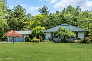 4 Knox Lane, Manalapan, NJ 07726