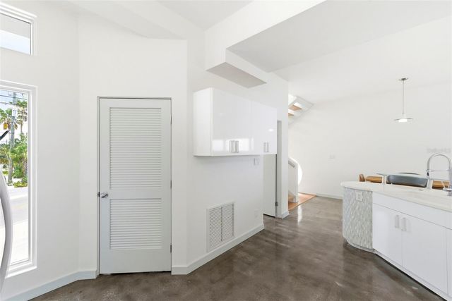 8680 W GULF BOULEVARD, Treasure Island, FL 33706