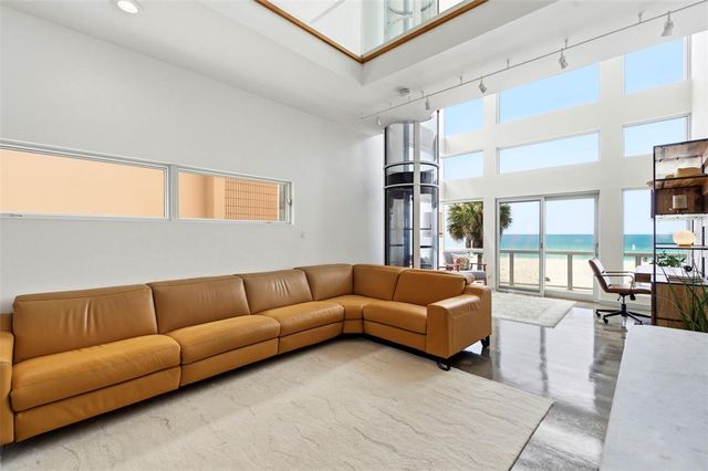 8680 W GULF BOULEVARD, Treasure Island, FL 33706