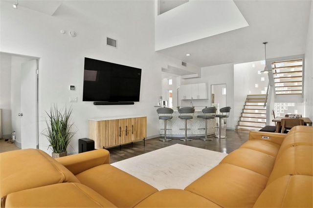8680 W GULF BOULEVARD, Treasure Island, FL 33706