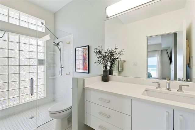 8680 W GULF BOULEVARD, Treasure Island, FL 33706