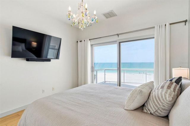 8680 W GULF BOULEVARD, Treasure Island, FL 33706