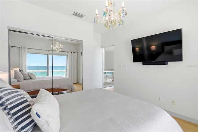 8680 W GULF BOULEVARD, Treasure Island, FL 33706