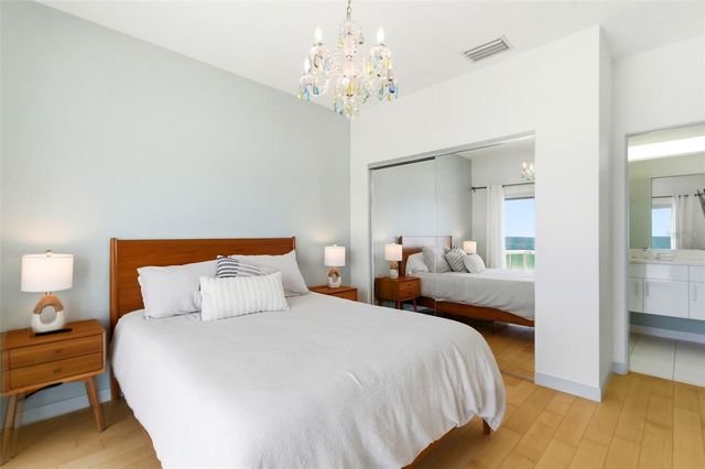 8680 W GULF BOULEVARD, Treasure Island, FL 33706