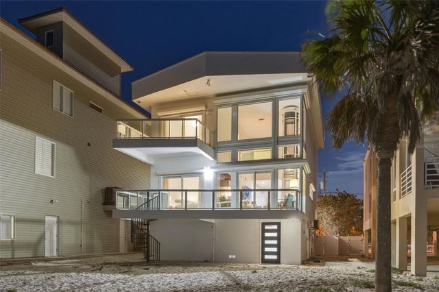 8680 W GULF BOULEVARD, Treasure Island, FL 33706
