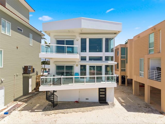 8680 W GULF BOULEVARD, Treasure Island, FL 33706